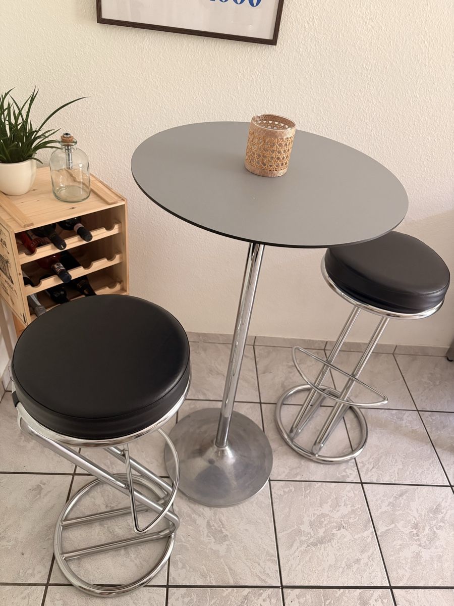 Tischset: Barhocker Set & Bistro Tisch – Gebraucht aus Basel von LauraC 2