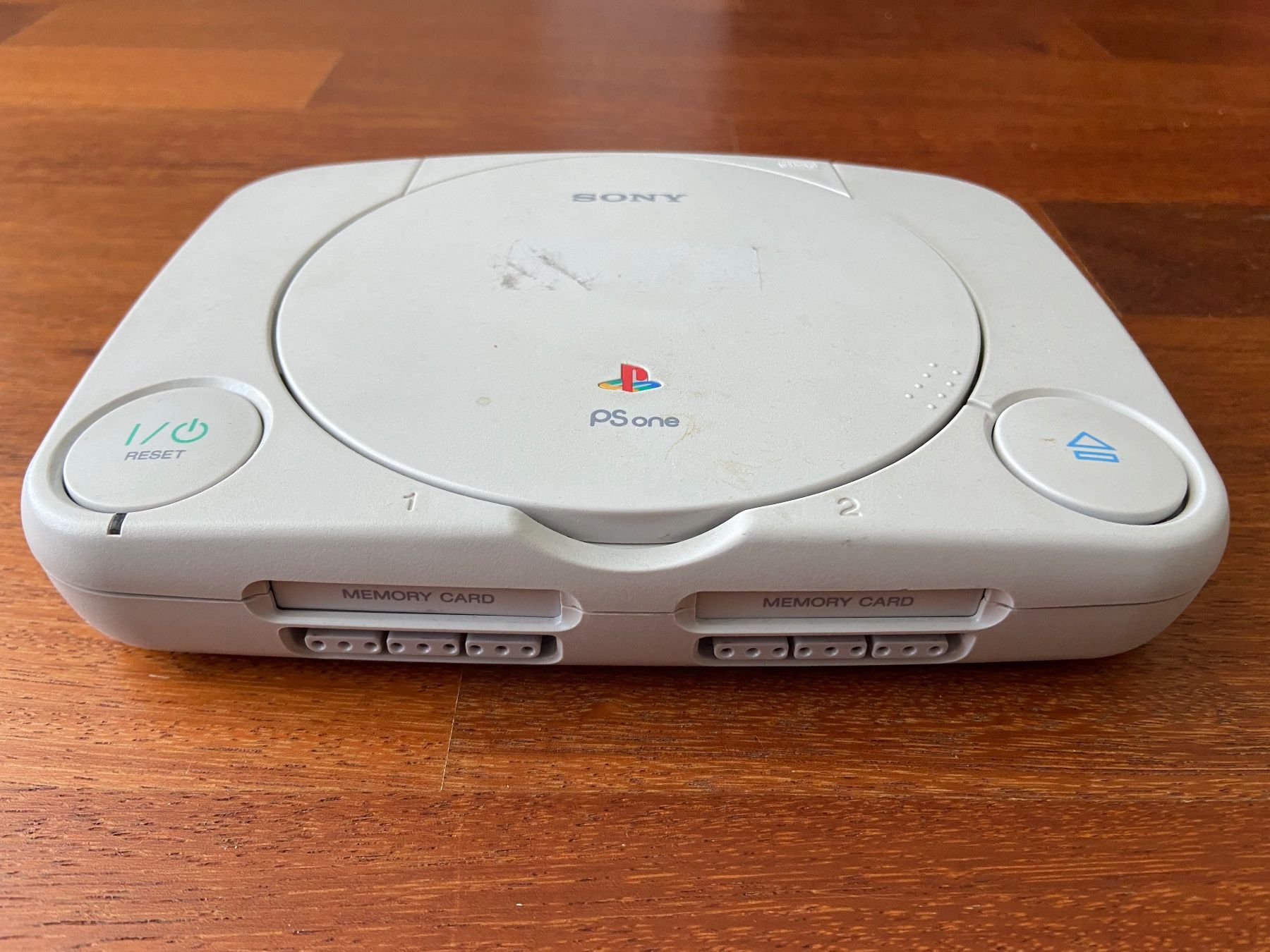 Sony Konsolen: Playstation PSone (inkl 2 Controller und 2 Games) – Gebraucht aus Wangs von scheloli 1