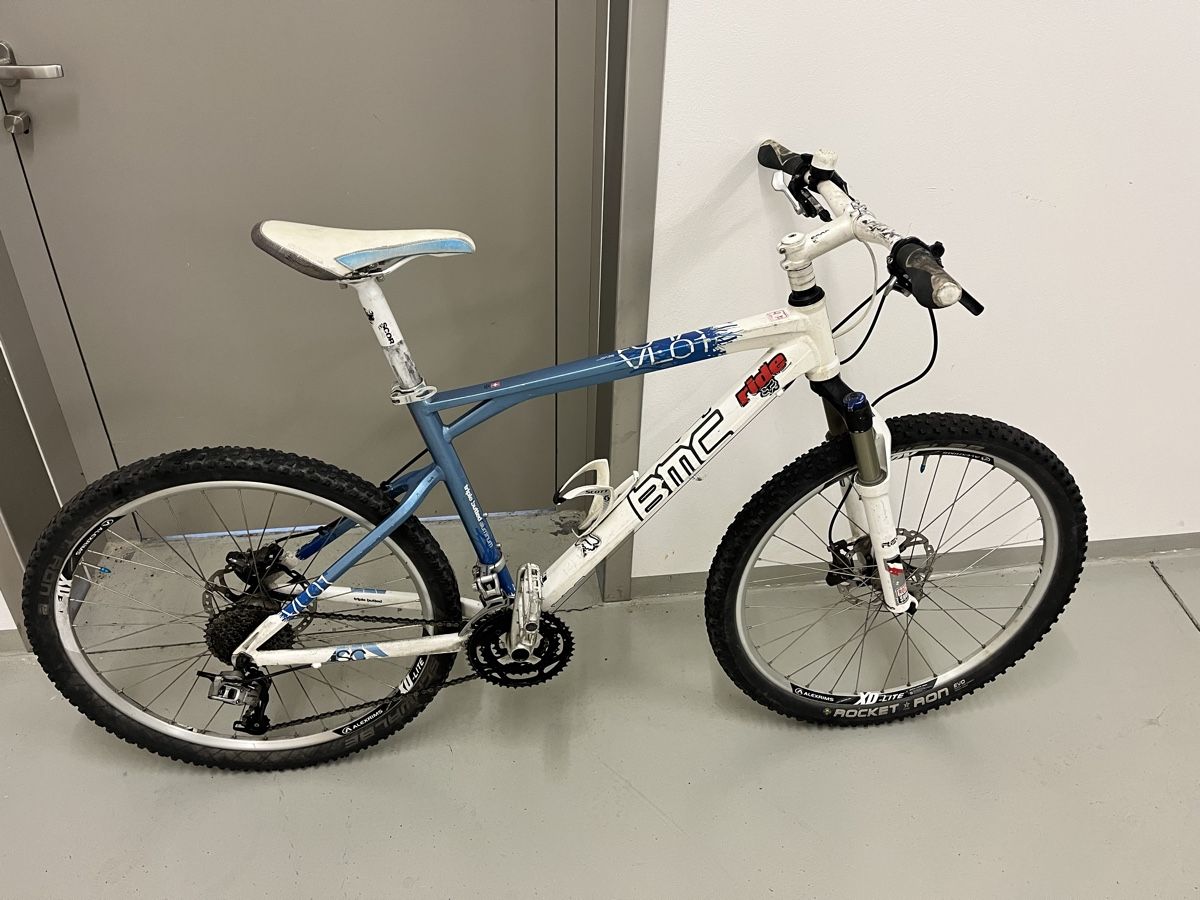 BMC Biciclette: Mountainbike BMC weiss  – Difettoso da Bonstetten venduto da Dargslan 1
