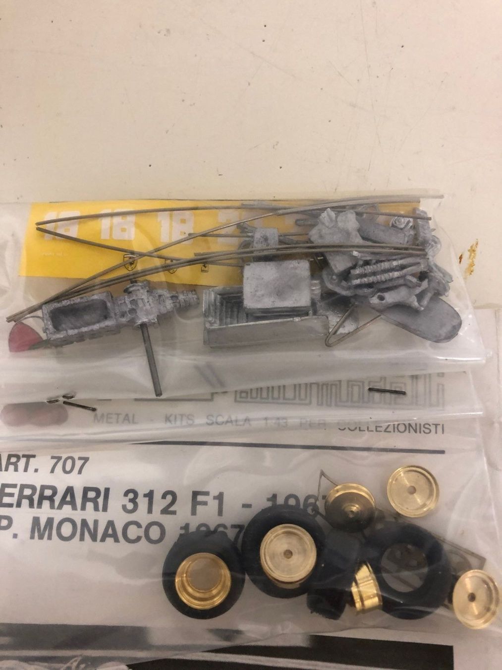 Ferrari Modellini d'auto: FDS-Kit Ferrari 1/43 – Nuovo (secondo la descrizione) da Muttenz venduto da Gucci2005 4