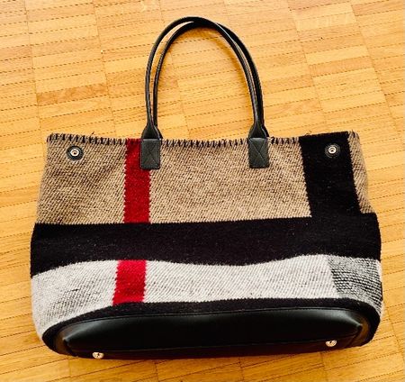 BURBERRY Tasche