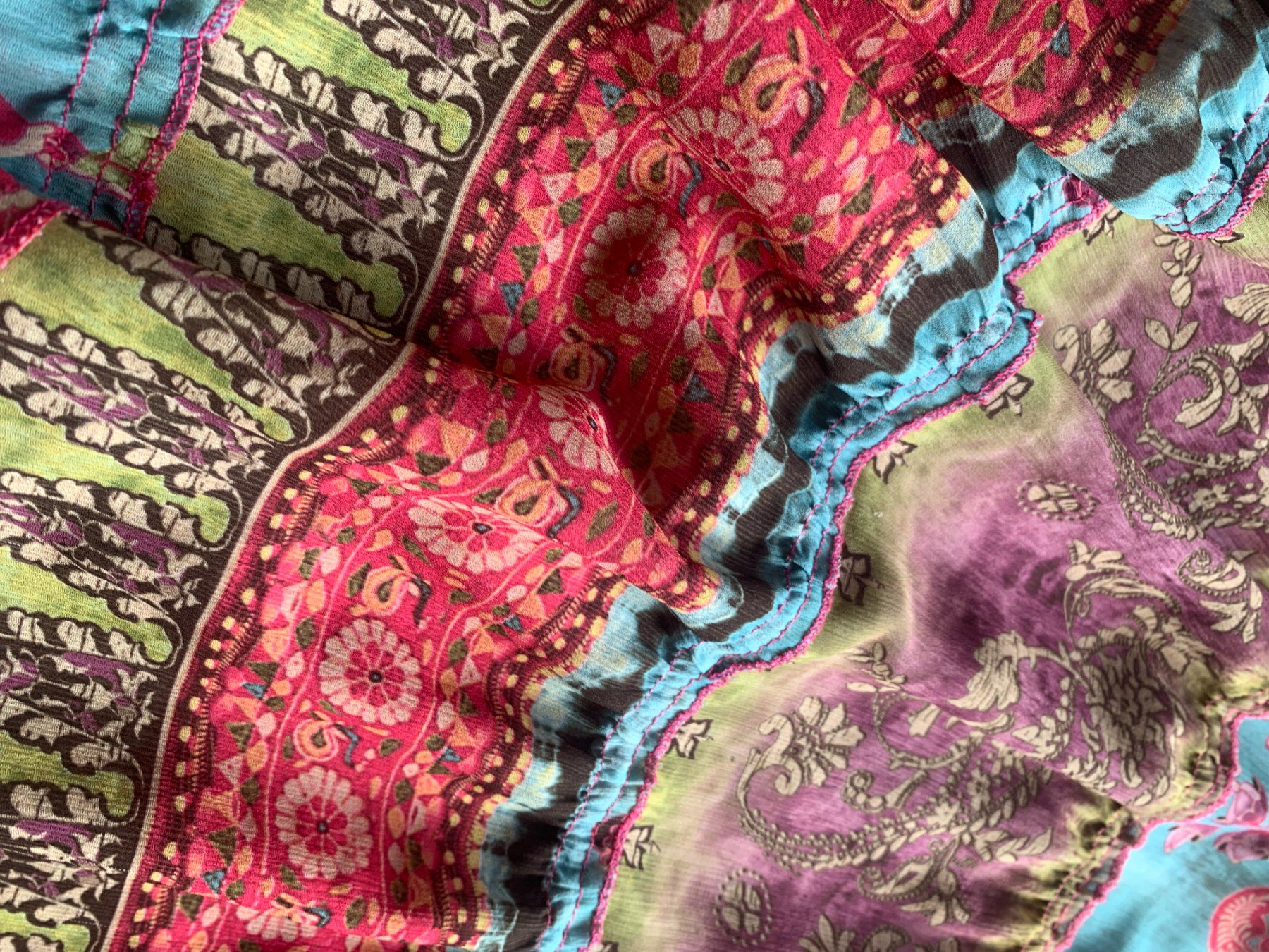 Gonne: Bunter Pastellfarbener Boho-Maxirock mit Stufenschnitt – Usato da Chalais venduto da Decoarts.art 2