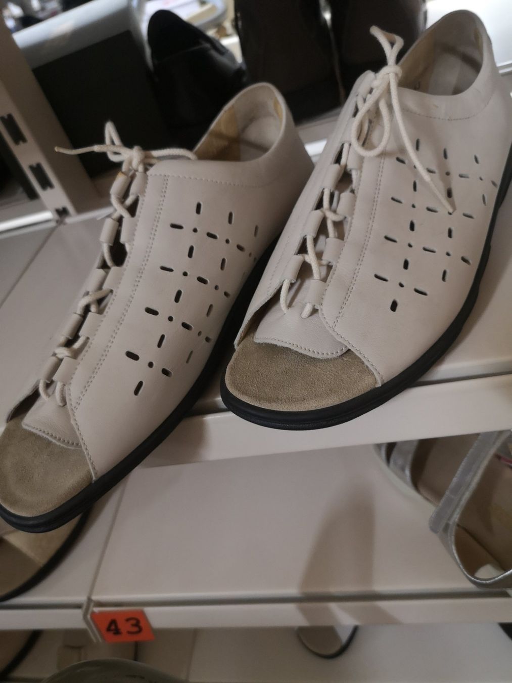 Helvesko Chaussures femmes: Helavesko ladysko – Neuf avec emballage d'origine à Möhlin par Highwaytom
