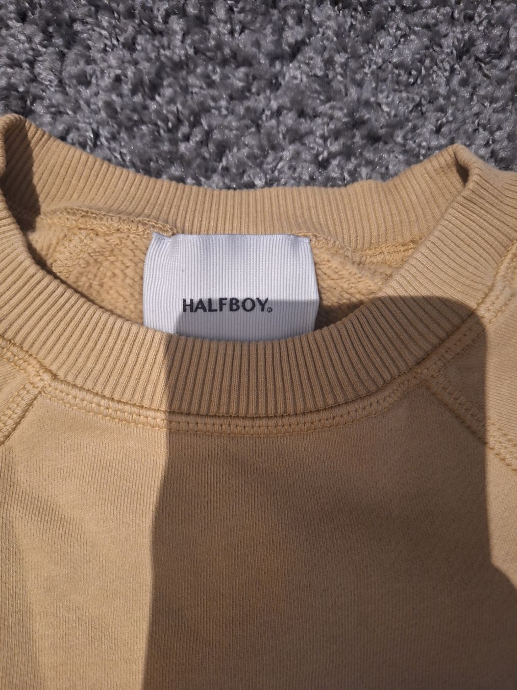 Pulls & Sweat-shirts: halboy – Neuf (Voir description) à Rovio par pri_ml8y 1