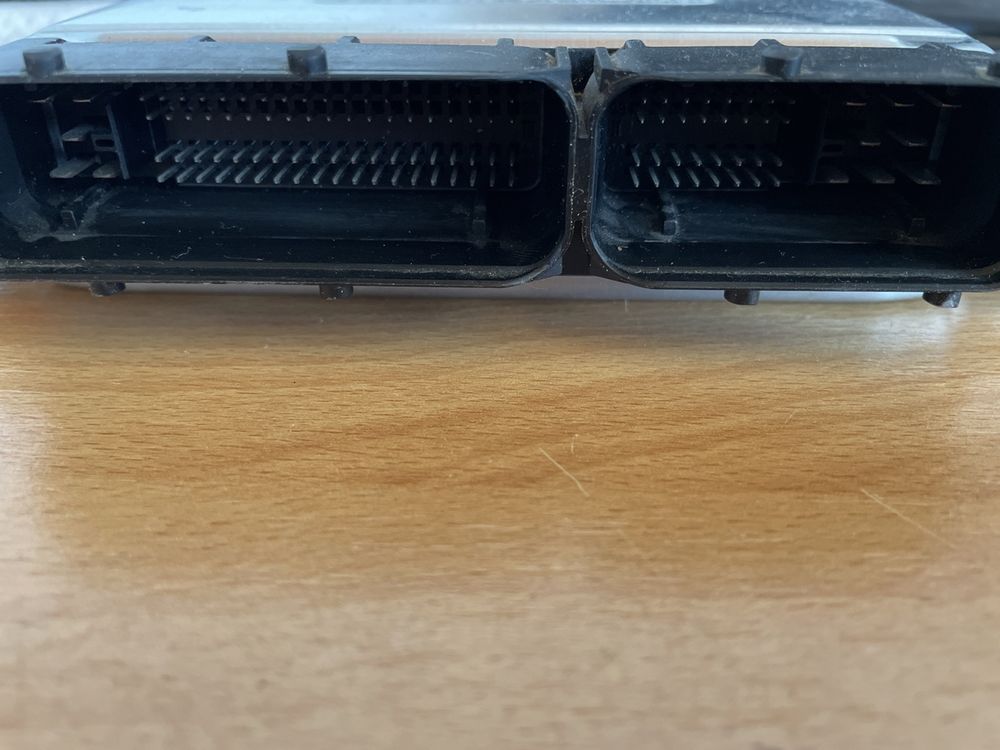 Bosch Toutes les pièces auto: Steuergerät #273 Bosch 8E0907551B 0261207473 – D'occasion à Grub AR par sam_rq67 1
