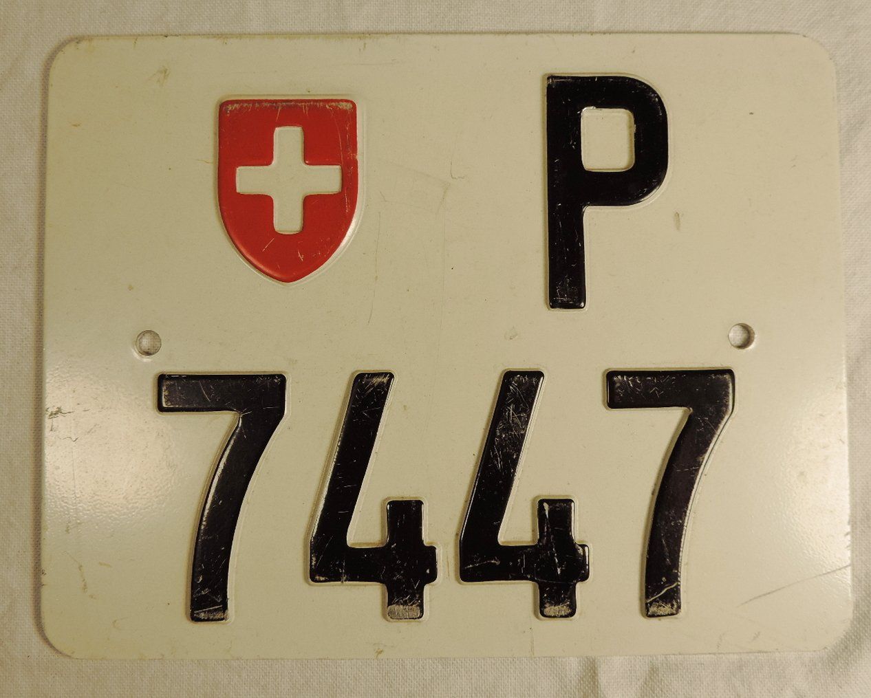 Ecriteaux: Altes Schweizer Post Nummernschild, Moped Schild – D'occasion à Duggingen par doogbua
