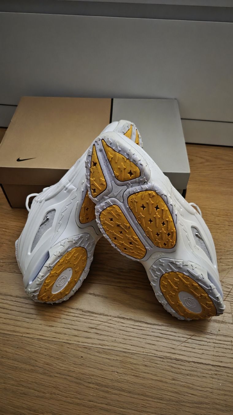 Scarpe da uomo: NOCTA HOT STEP 2 Weiss Gr.46 – Usato da Würenlingen venduto da matinu