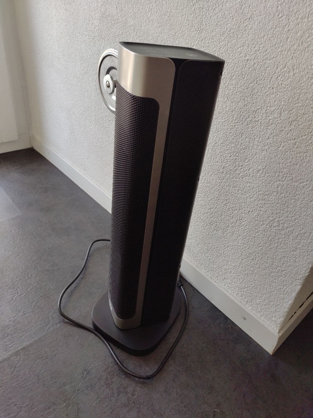 Radiatori: AYCE Turm Heizlüfter, Neu – Nuovo (secondo la descrizione) da Scherz venduto da texmanu 5