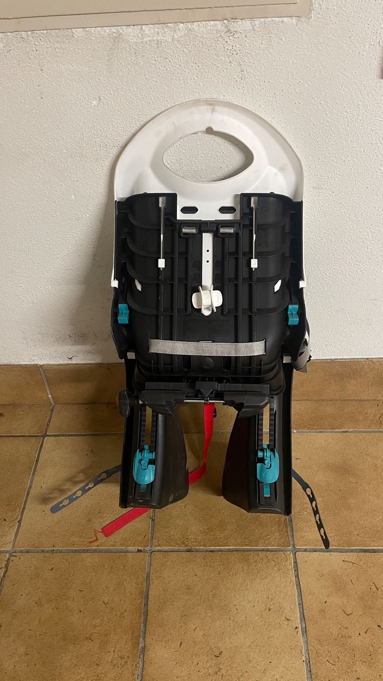 Seggiolini per auto: Velo Kindersitz – Usato da Sevelen venduto da gibsons 1