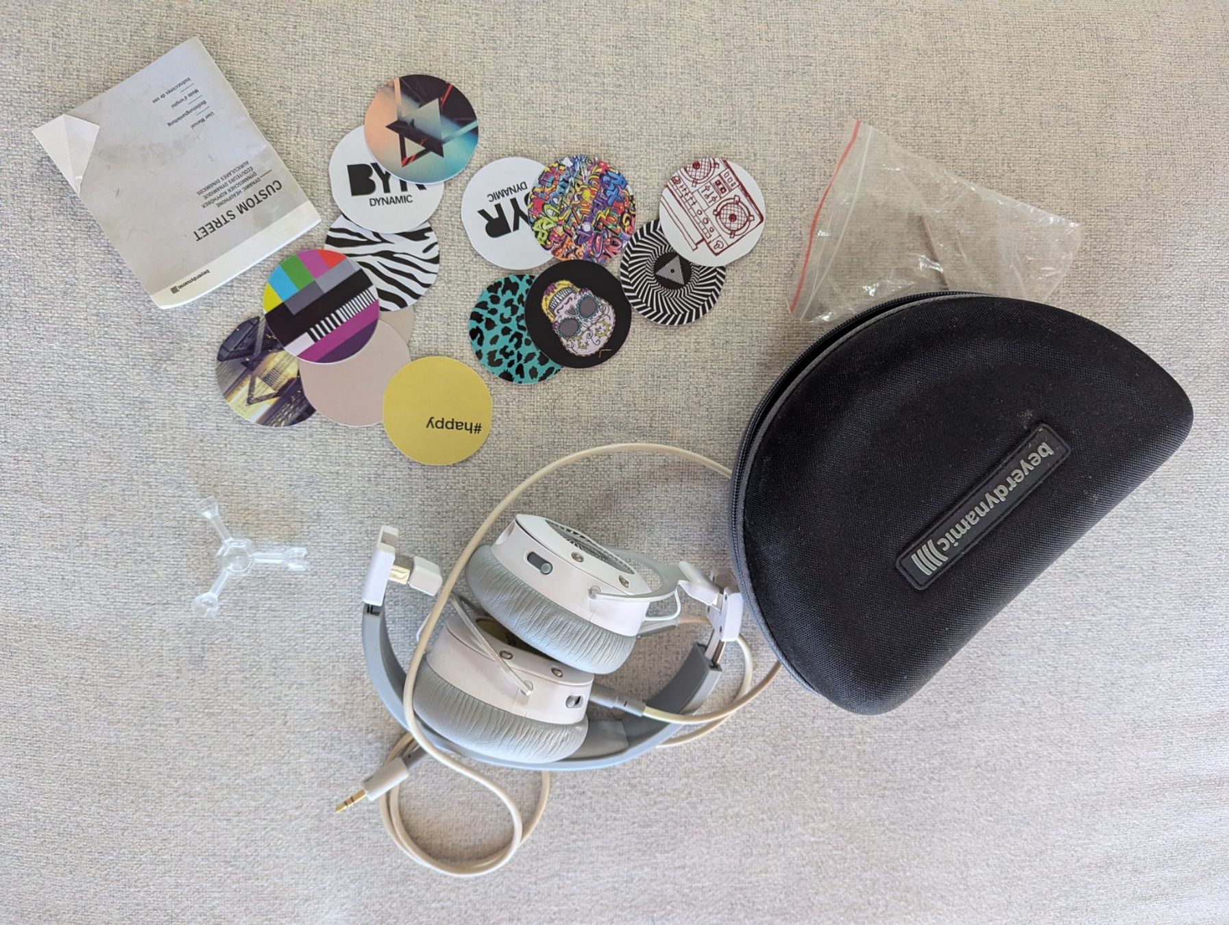 Beyerdynamic Cuffie: BEYERDYNAMIC CUSTOM STREET Casque Audio Premium – Usato da Crans VD venduto da kov_zx7j