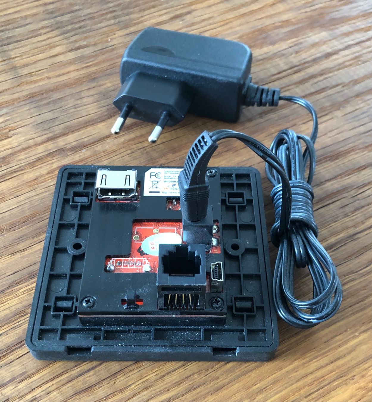 Hub & Switch: MediaHub Mini – Nuovo (secondo la descrizione) da Oberwil BL venduto da scorpio70 2