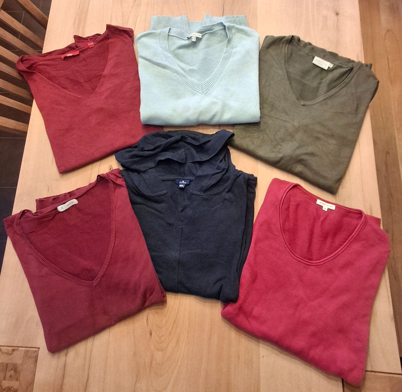 Maglioni & Felpe: 6 Pullover XXL/46 – Usato da Bilten venduto da pelanov