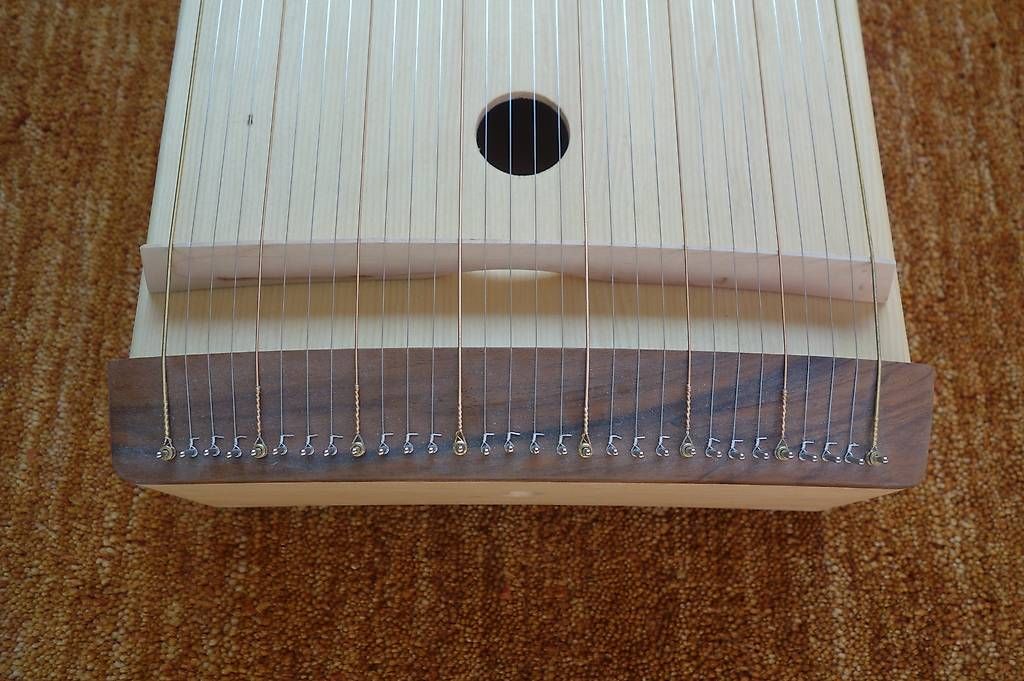Strumenti musicali: Monochord Meerklang – Usato da Basel venduto da JoyaLienchen 1