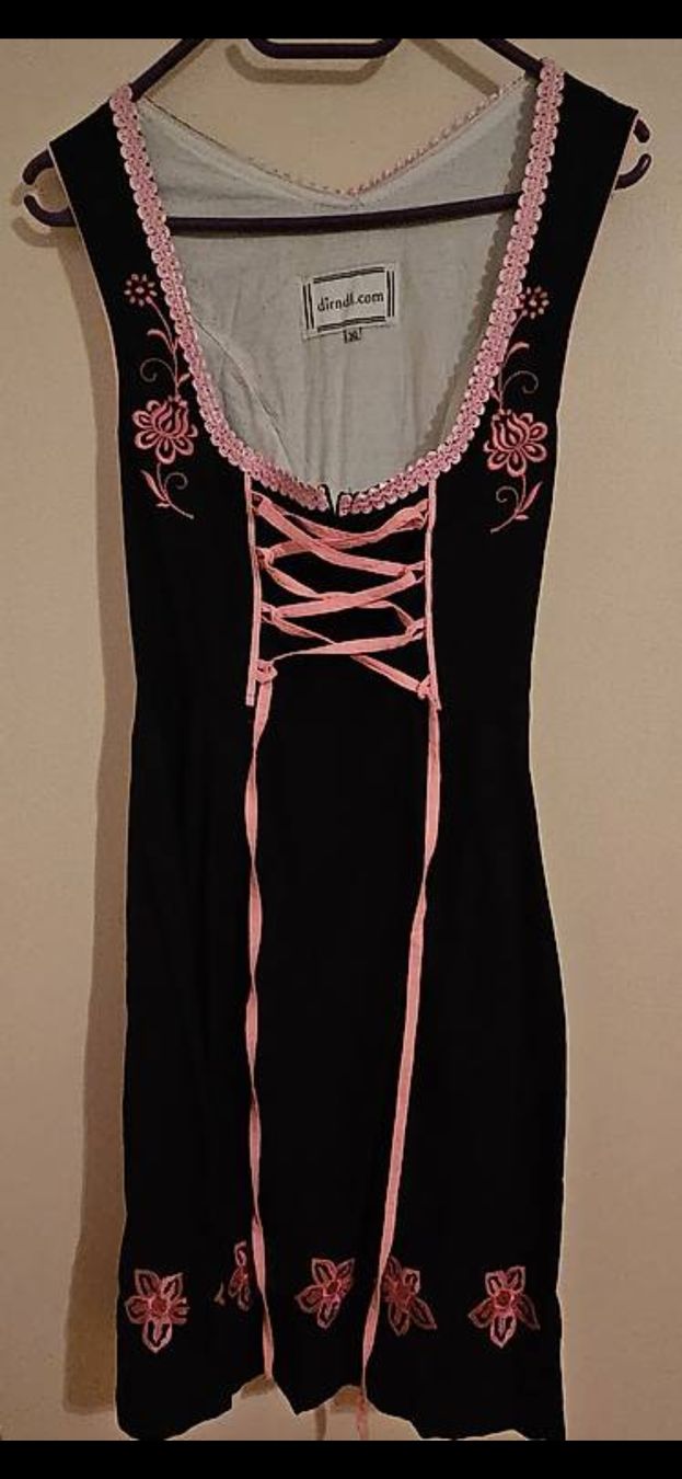 Costumes: Dirndl – D'occasion à Zürich par LauraH01 1