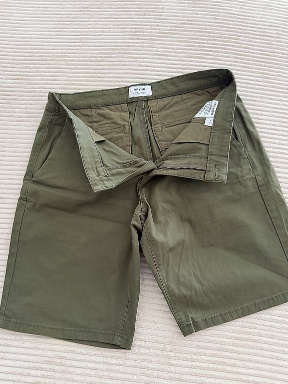 Pantaloni: Herren Hosen Only&Sons, Zara  – Usato da Wil SG venduto da mar_w7v7 1