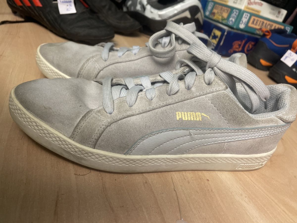 Puma Herrenschuhe: Puma Sneaker, Gr. 38, hellgrau – Gebraucht aus Obergerlafingen von cabo4