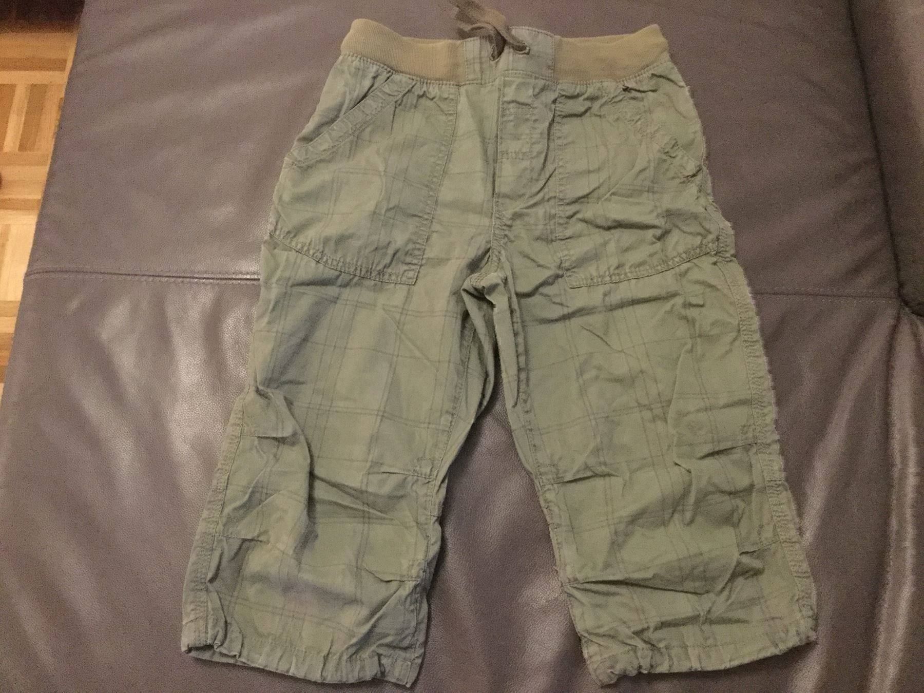 Pantaloni: lange Shorts grün – Usato da Horw venduto da Benny017