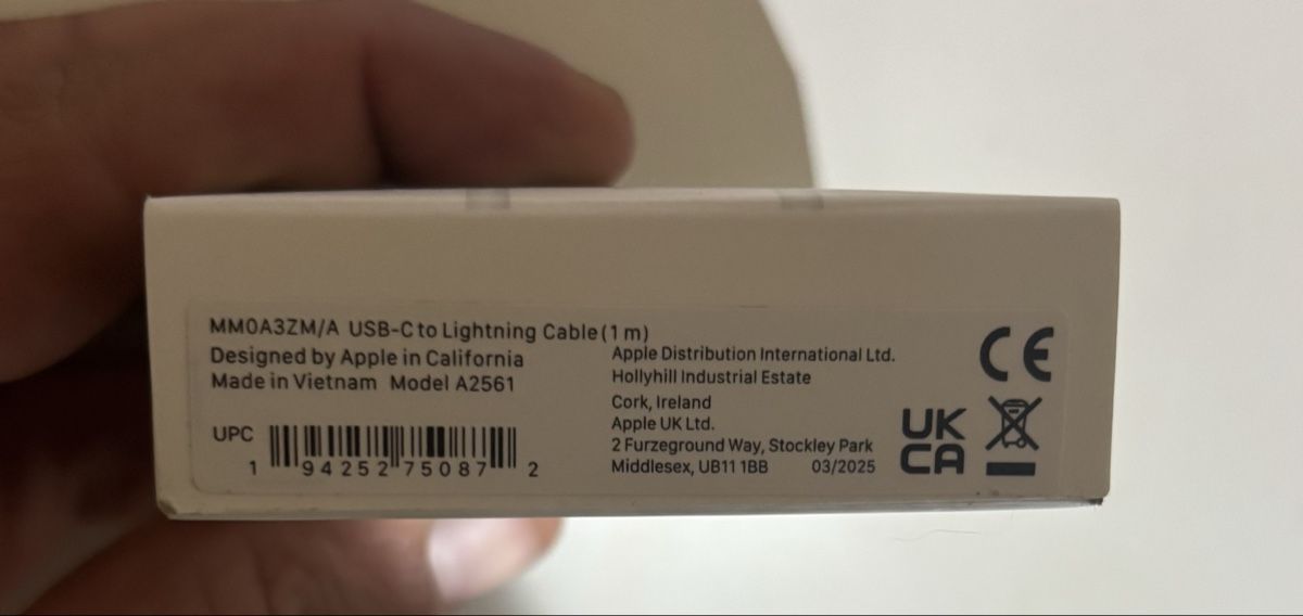 Apple Kabel: Câble APPLE, original, USB-C to Lightning, comme neuf.  – Neu (gemäss Beschreibung) aus Biel/Bienne von BonnesAffairesSuisse 2