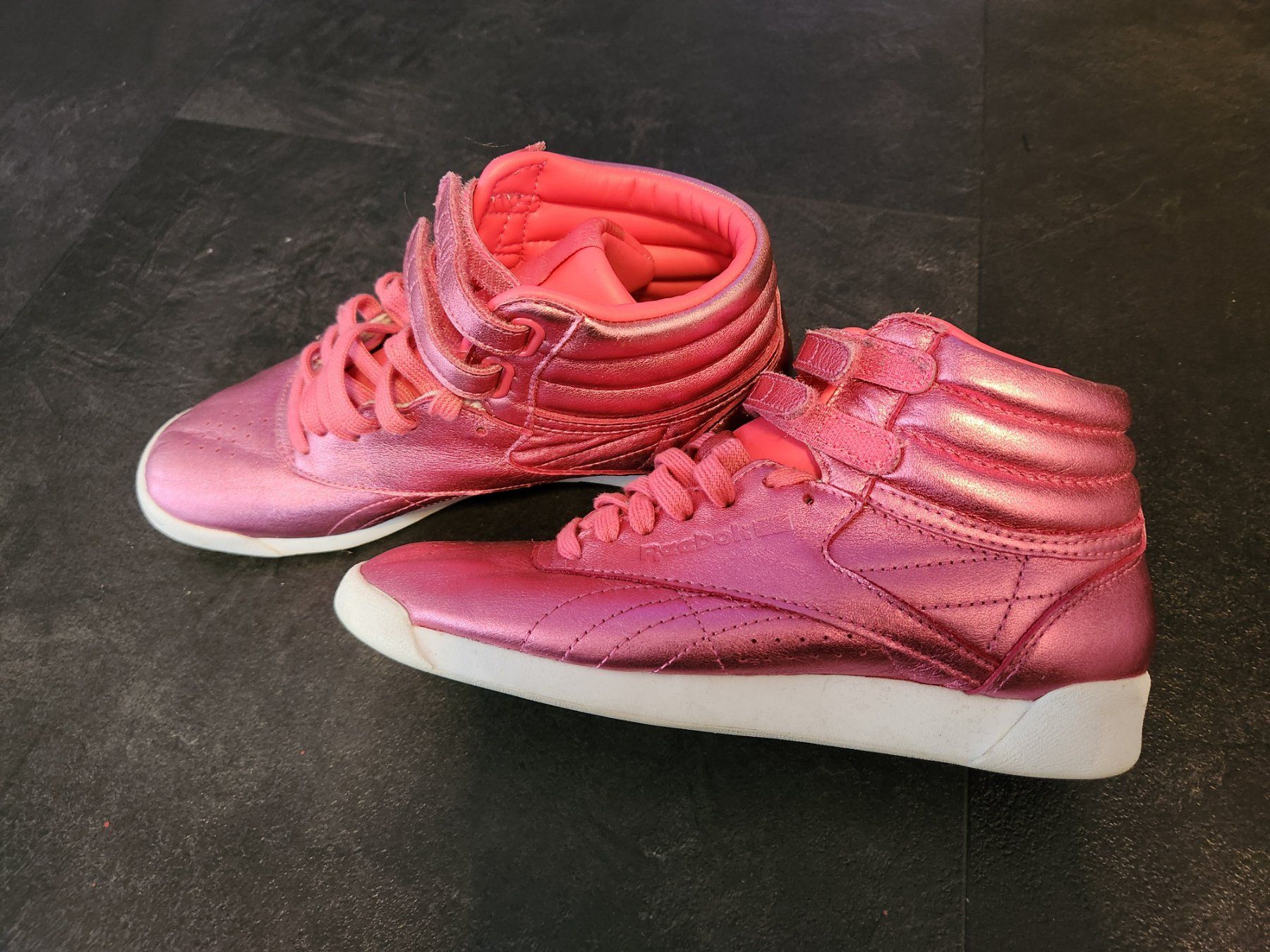 Reebok Scarpe da donna: Reebok Sneaker Gr. 37.5 in Pink Glitzer – Usato da Oftringen venduto da Leleni 1