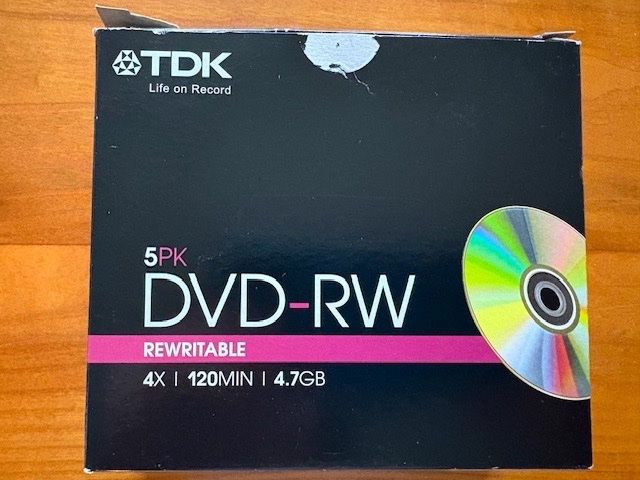 Tutti i DVDs: 4 DVD rewritable, 120 Min; 4.7 GB – Nuovo e nell'imballaggio originale da Zürich venduto da ganzgut1001 1