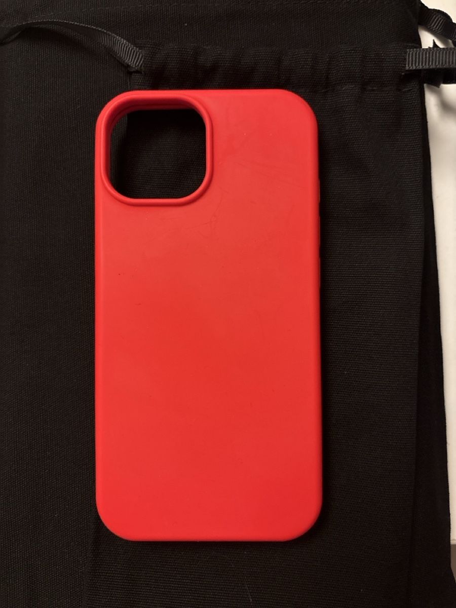 Apple Cover & Protezioni schermo: Handyhülle Silikon iPhone 15 Rot – Nuovo (secondo la descrizione) da Zollikon venduto da han_rvt8