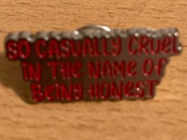 Taylor Swift Pin Anstecker Punk Metal Rock Band