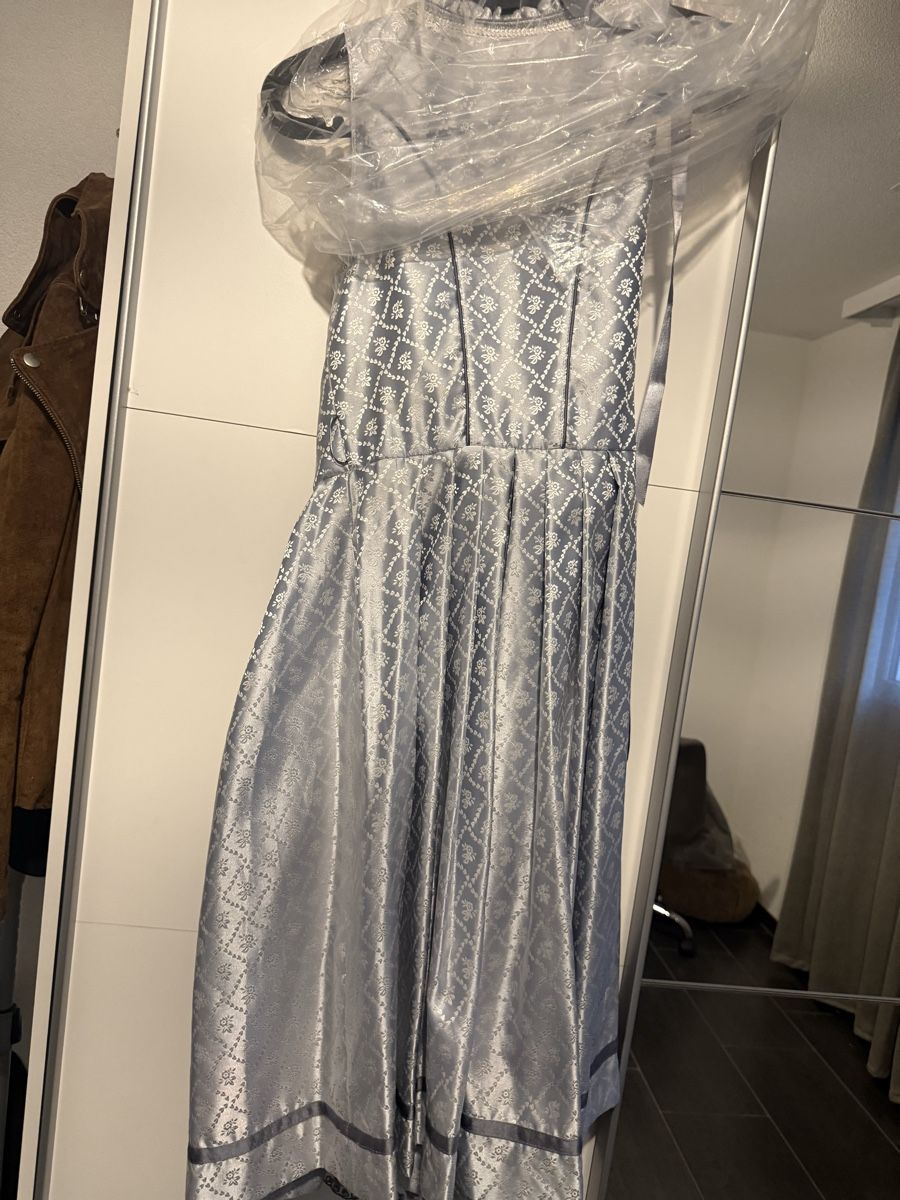Krüger Kleider: Krüger Dirndl – Neu (gemäss Beschreibung) aus Tagelswangen von Betty029 2