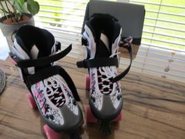 Rollschuhe Grösse 37-40, verstellbar, Top Zustand!