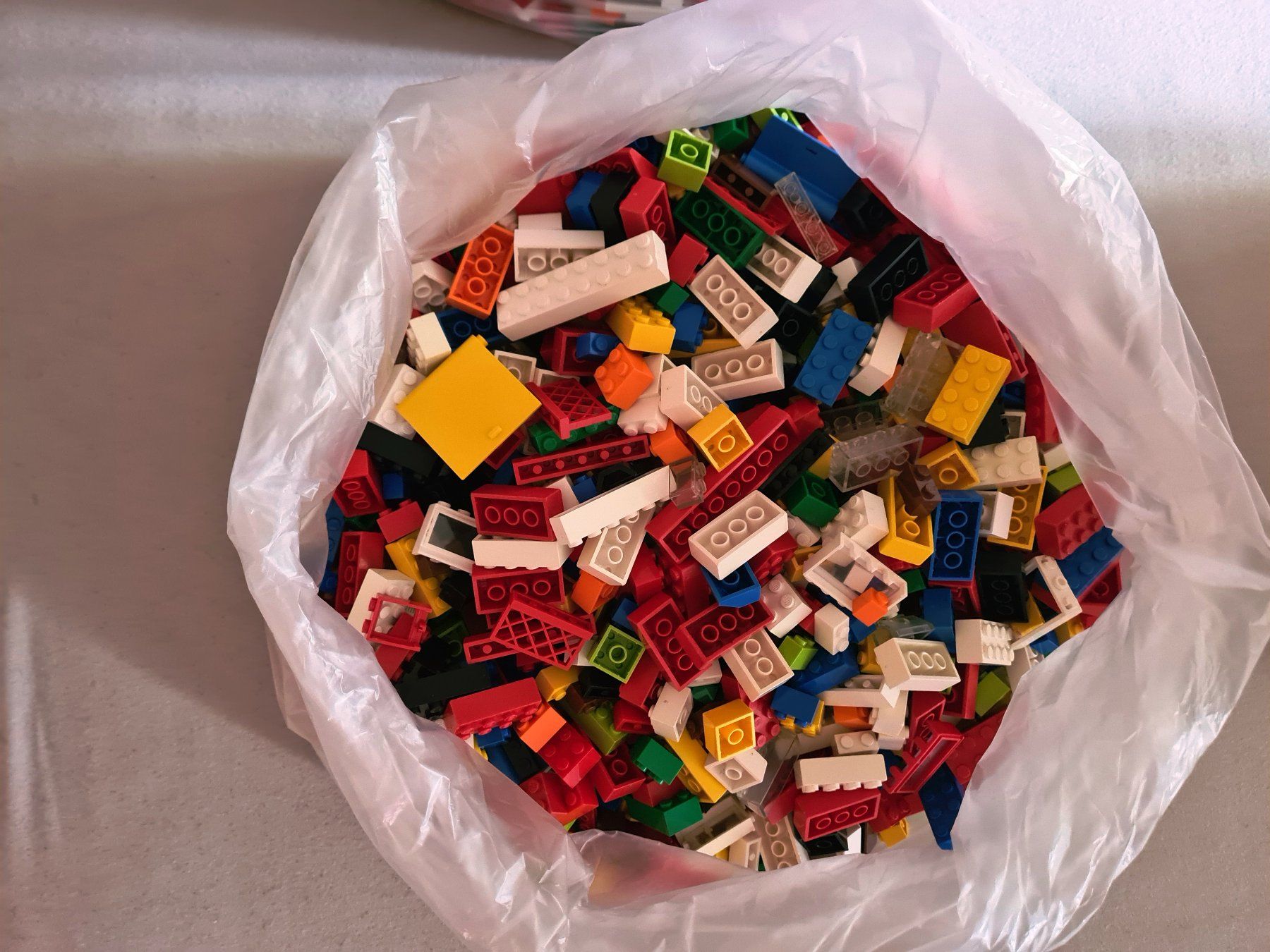 Lego Kit di costruzioni: 4.9 kg de LEGO divers d'occasion – Usato da Les Thioleyres venduto da Sakanicheval 1