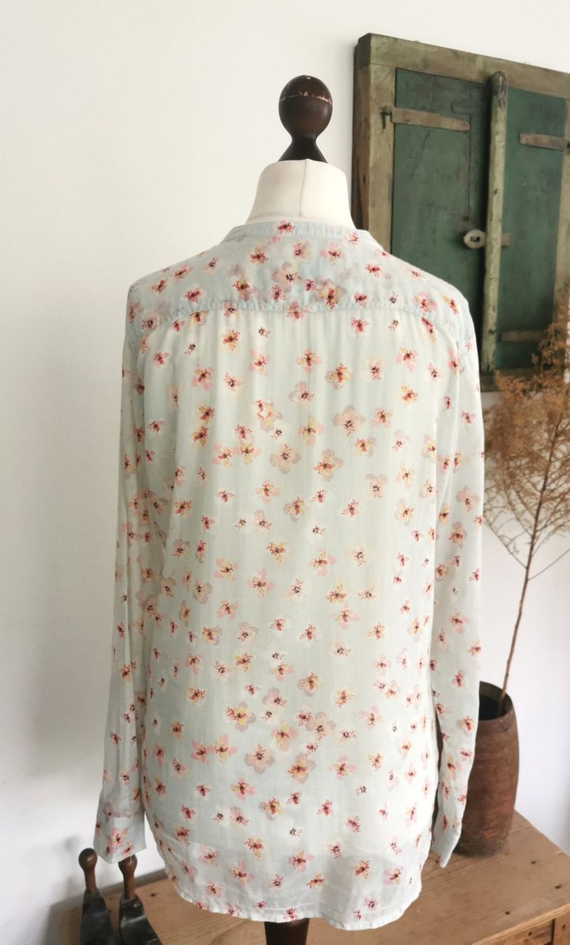 Emily van den Bergh Camicette: Emily van den Bergh zarte Bluse Gr. 40/42 – Usato da gachnang venduto da tibus1 3