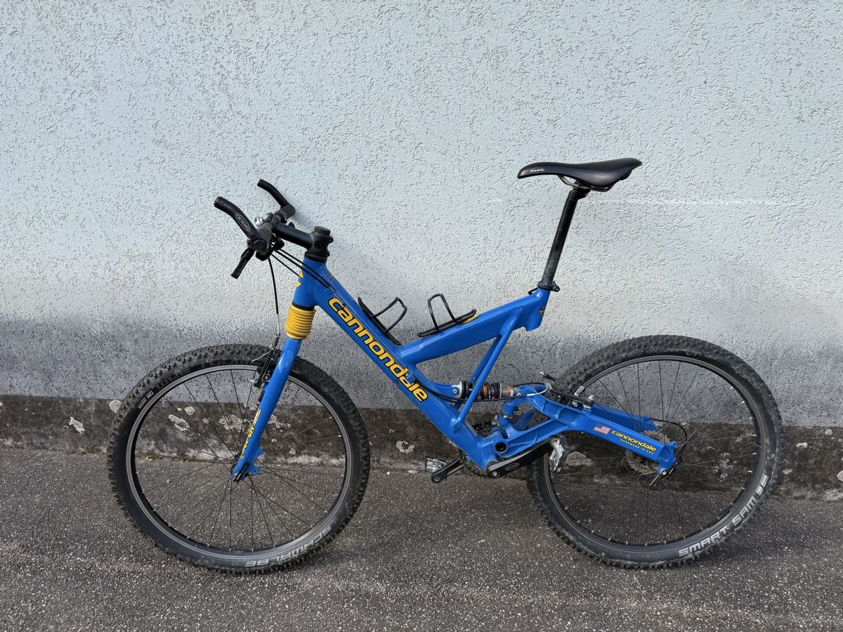 Cannondale Velos: Cannondale Super V 500 Fully – Gebraucht aus Basel von tontonkuna 5