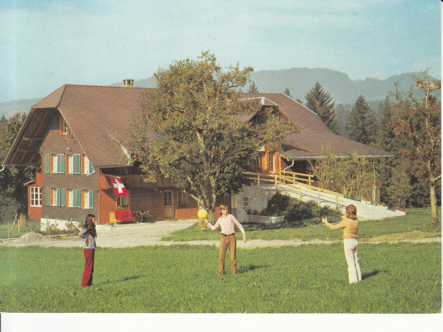 Cartoline postali: Schwarzenegg Alpenblick 1999 – Usato da Bürglen TG venduto da StampGraf