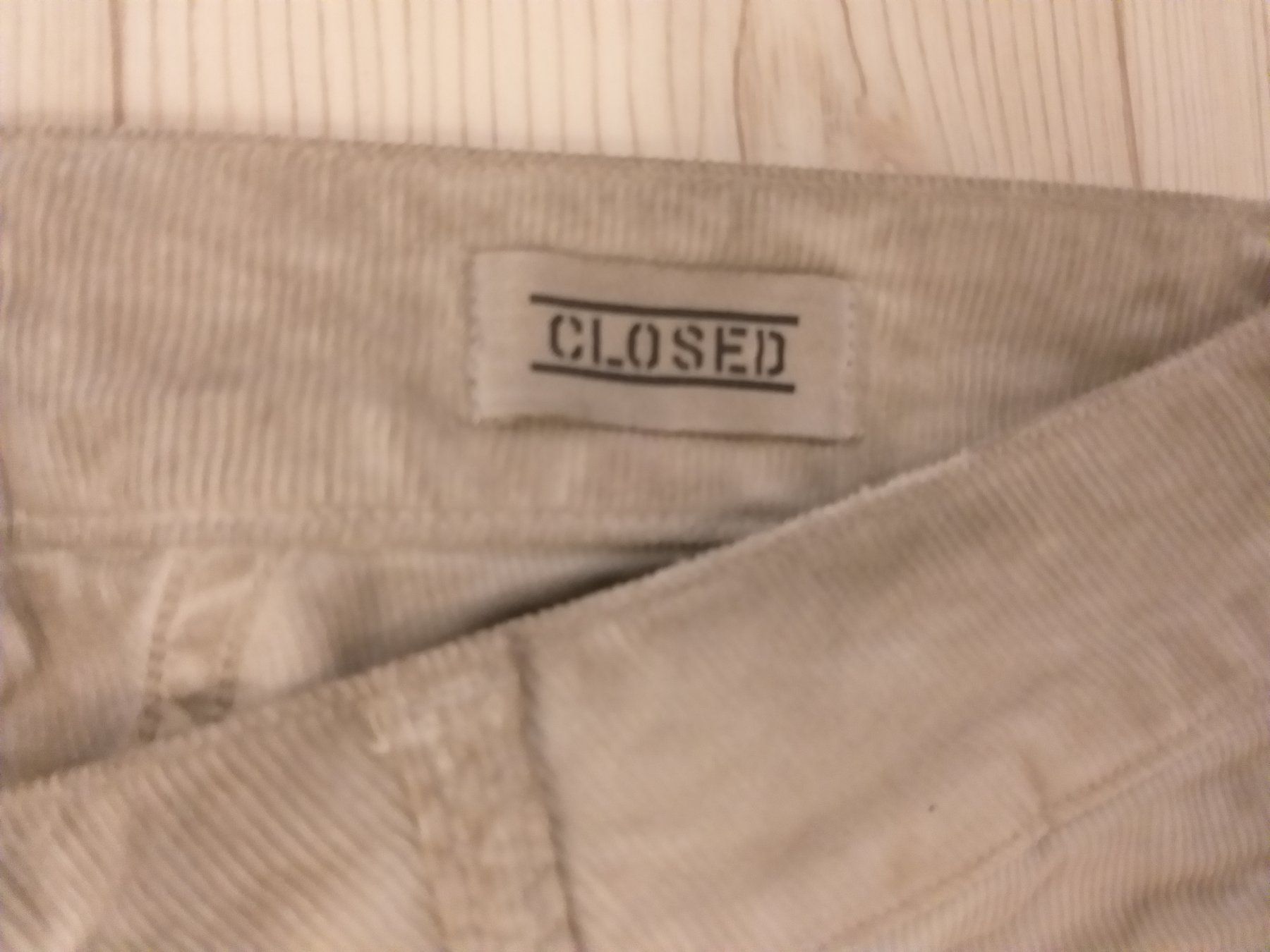 Closed Pantaloni: CLOSED  Pantalon/Hose  Taille / Grosse W26 – Usato da Cossonay-ville venduto da Super-Price-Quality 2