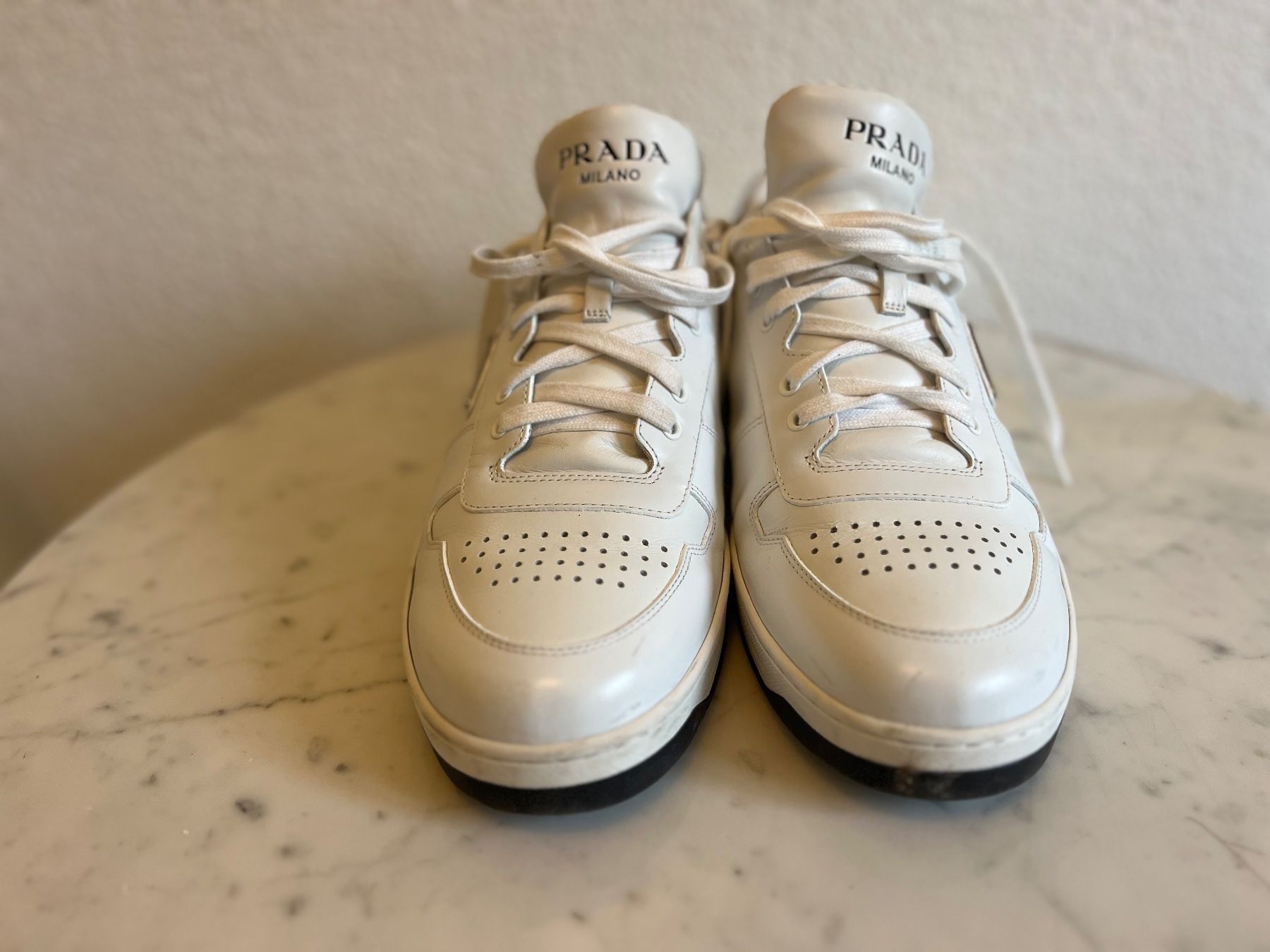 Prada Scarpe da uomo: Prada Sneakers, 45/ 11, weiss, Topzustand – Usato da Zollikon venduto da Mia_Zollikon 1