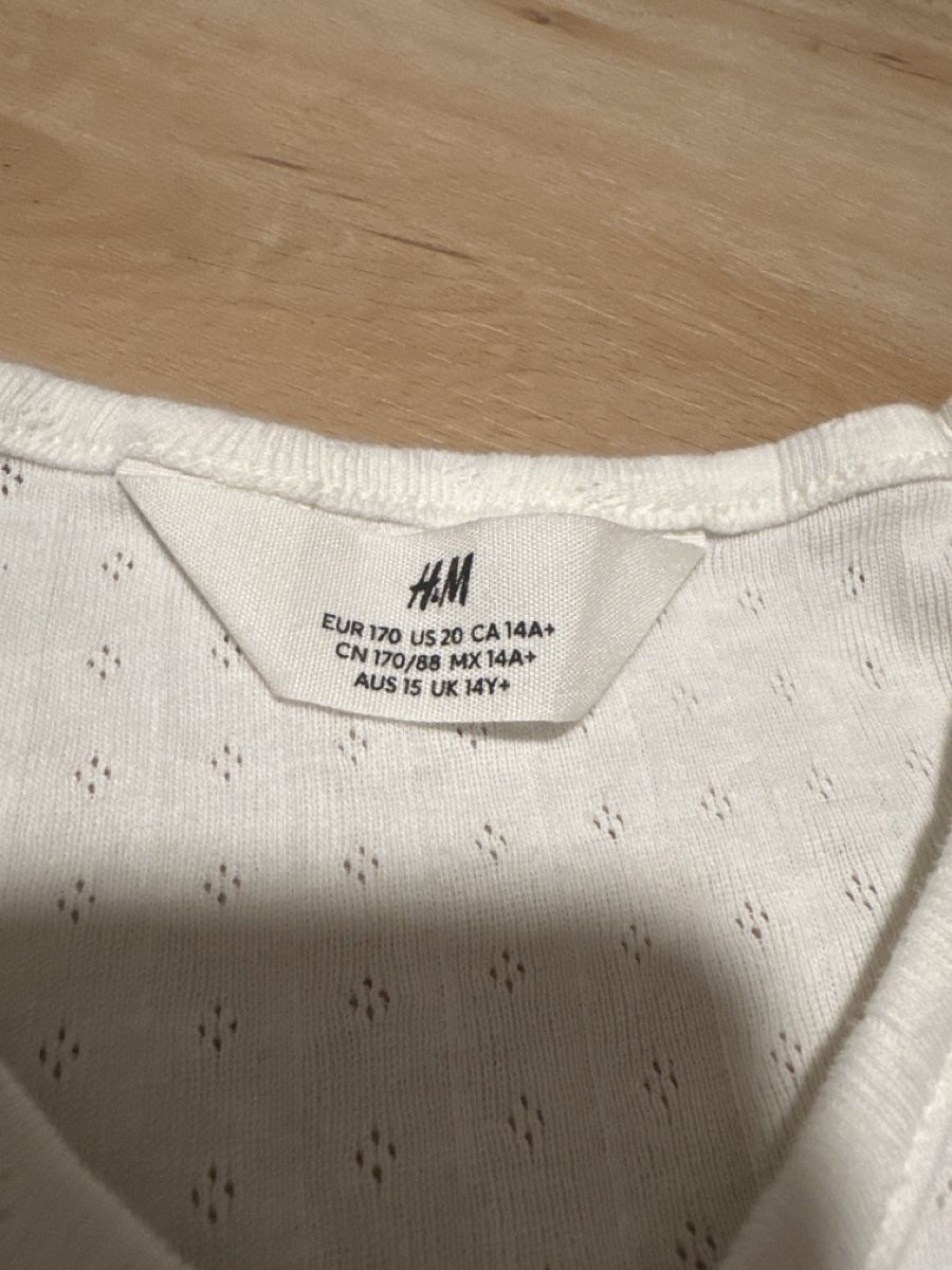 H&M Kleiderpakete & -sets: H&M Set, Weiss,Shirt 170/164 – Gebraucht aus Berg SG von ES78 2