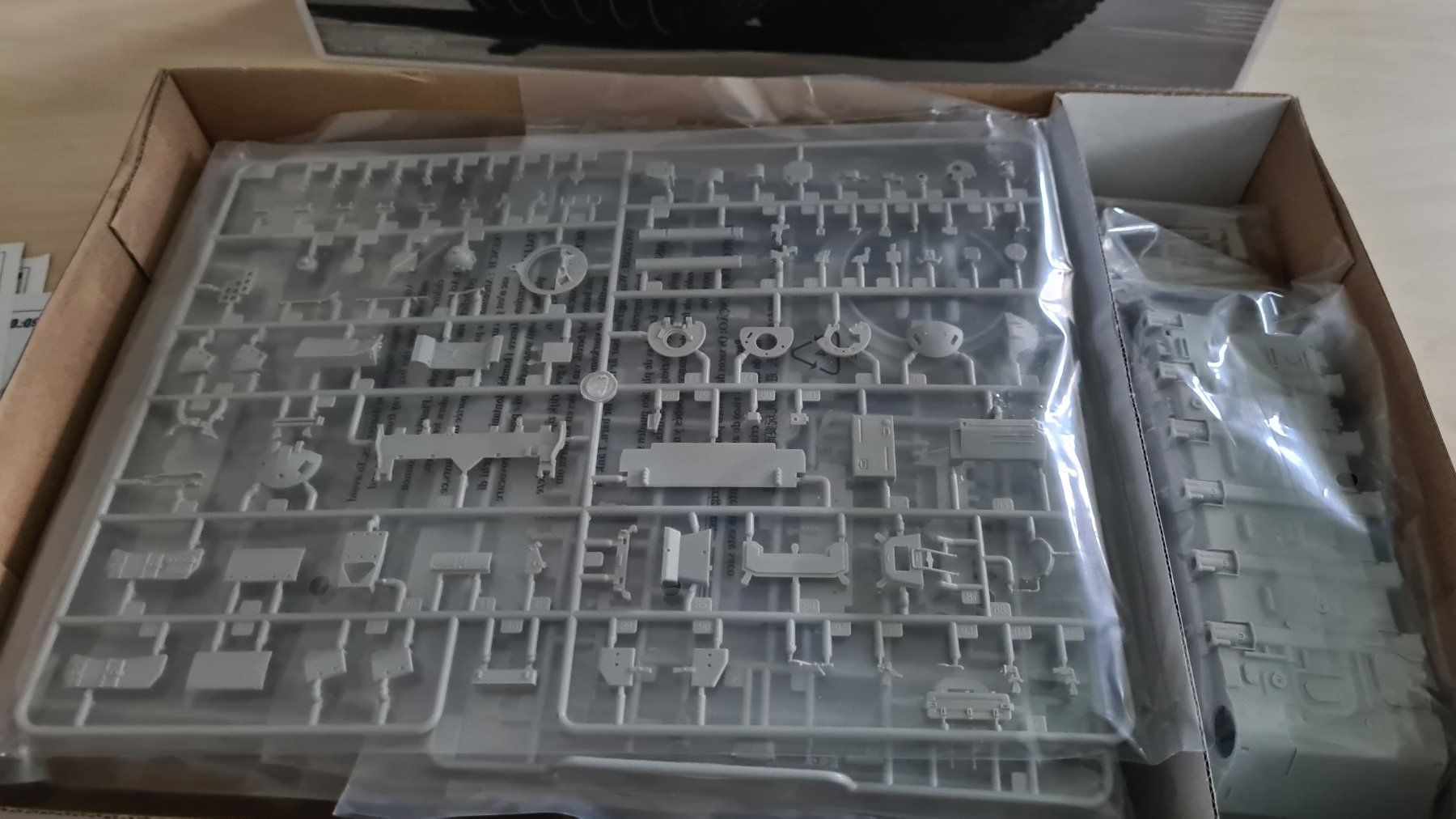 Modellbausätze & Standmodelle: 1:35 T-72 B3 - Trumpeter 09508 – Neu (gemäss Beschreibung) aus Bassersdorf von jackbmw 5