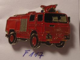 1 Feuerwehr Auto Pompiers Pin (F114)