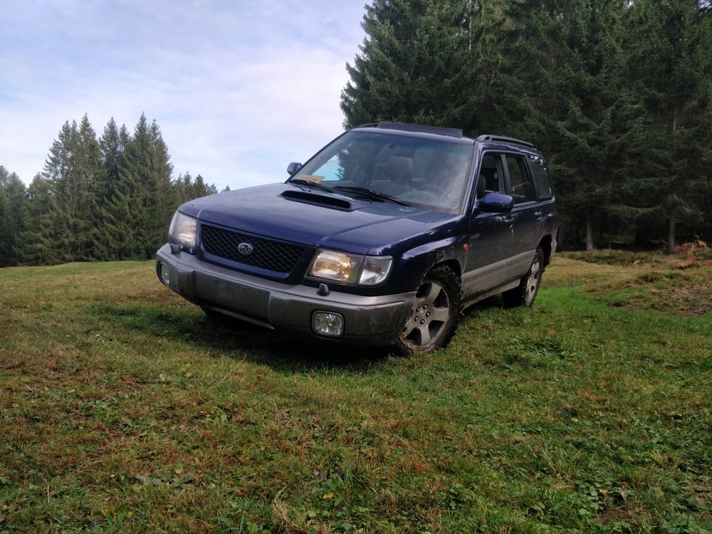 Чехлы для subaru forester