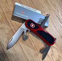 VICTORINOX  SACKMESSER EVOLUTION 10 GRIP