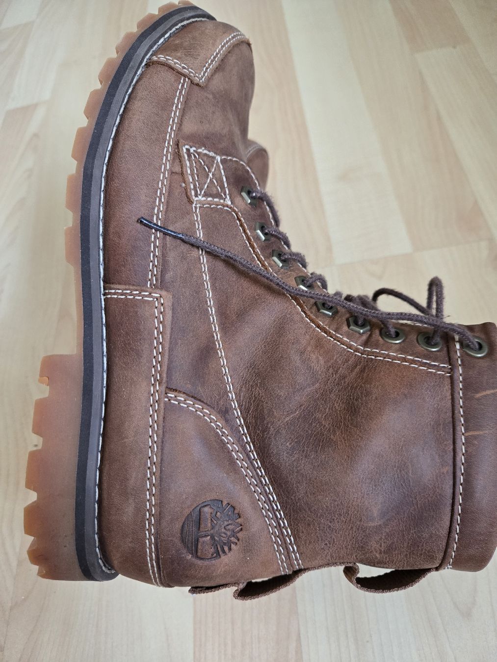 Timberland Scarpe da uomo: Chaussures Timberland 43 comme neuve – Nuovo (secondo la descrizione) da La Chaux-de-Fonds venduto da tuoro25 4