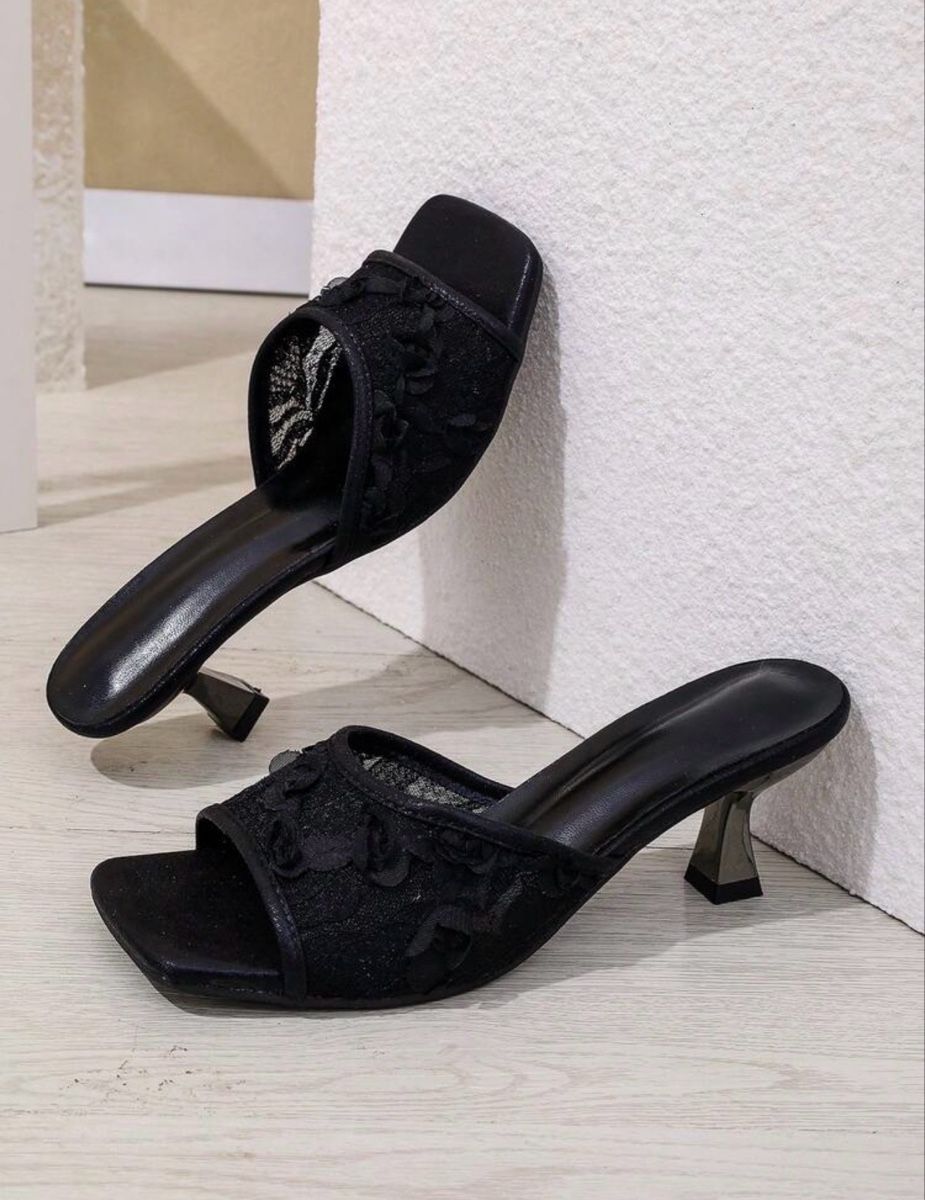 Shein Damenschuhe: Sandales noires à talon – Neu (gemäss Beschreibung) aus Neuchâtel von xiao_bei