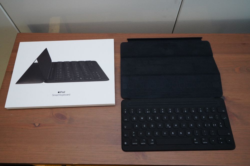 Apple Smart Keyboard iPad Pro 10.5" / Air CH Hülle Tastatur Kaufen
