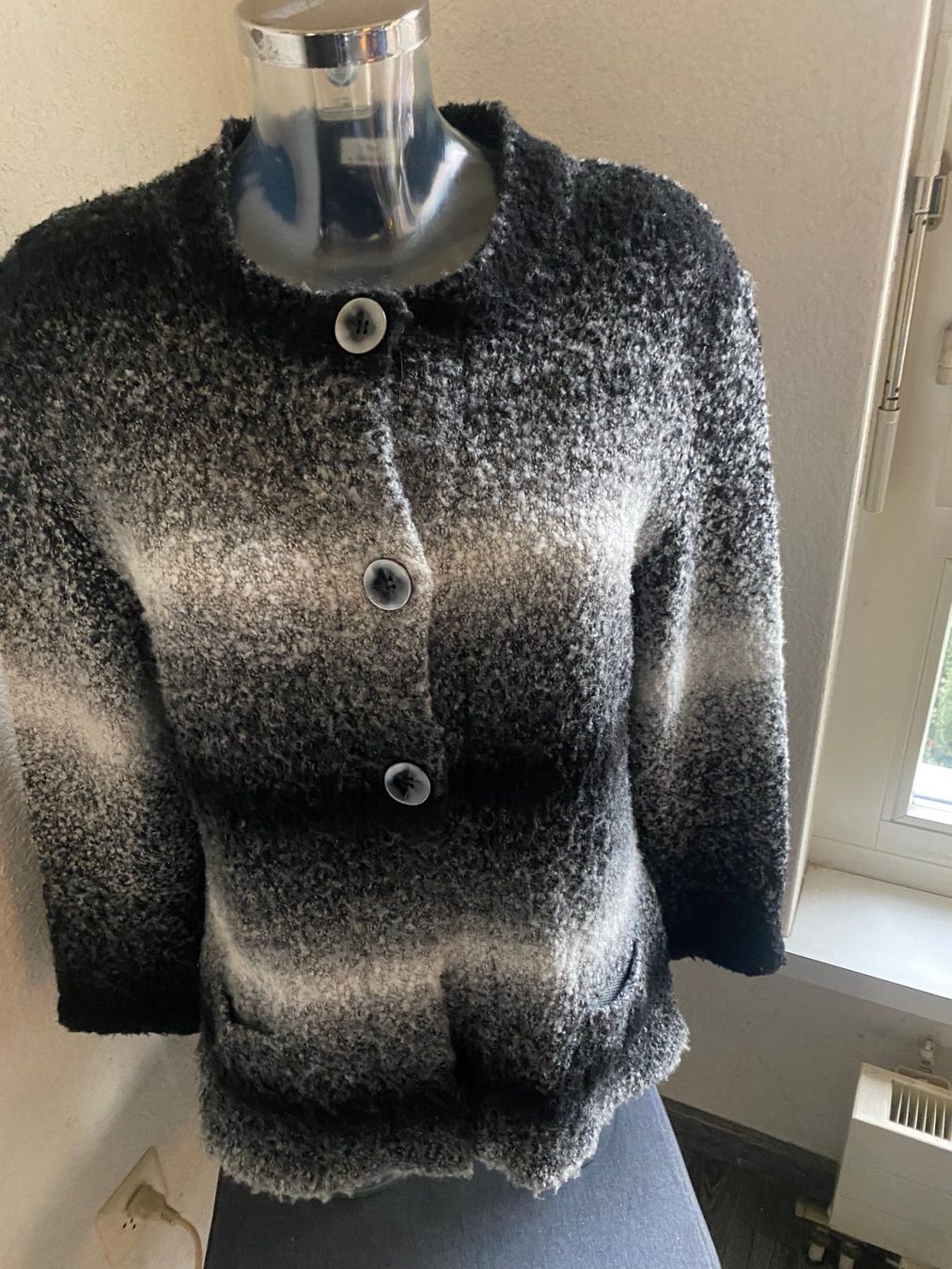 Giacche: Lemon Strickjacke  Grösse L mit 22% wolle – Usato da Allenwinden venduto da Obalu
