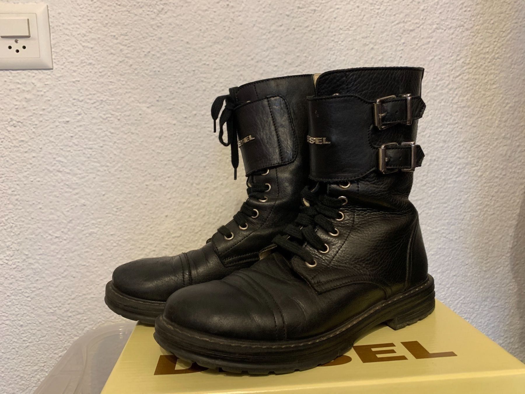 Diesel Scarpe da uomo: Boots cuir style rangers DIESEL 37 – Usato da Haag (Rheintal) venduto da Jeannette-FR 4