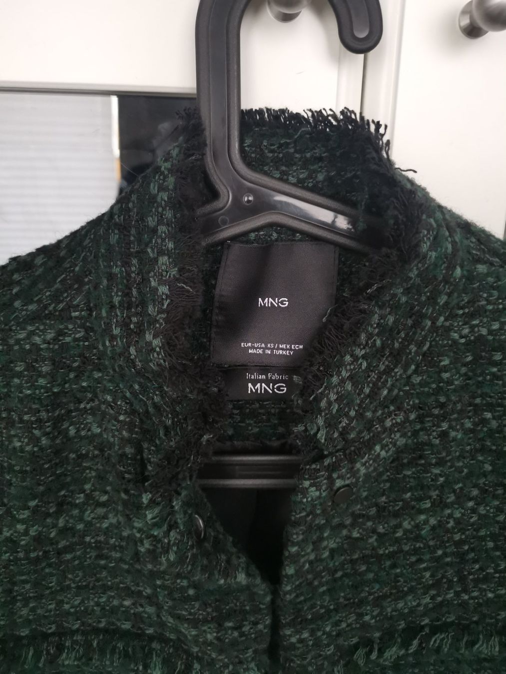 Mango Giacche: Mango kurz crop Blazer XS – Nuovo (secondo la descrizione) da Fehraltorf venduto da freeform2020 2