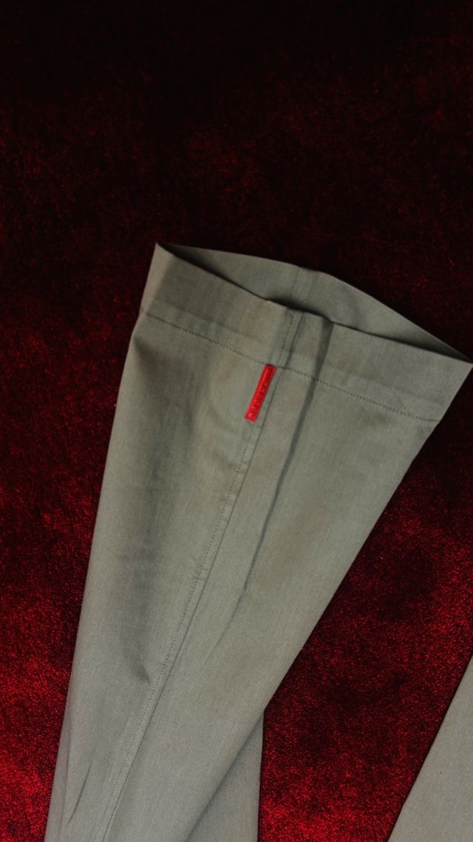 Prada Pantaloni: Prada Hosse neu – Nuovo e nell'imballaggio originale da Lachen SZ venduto da HelvetiaLuxury 3