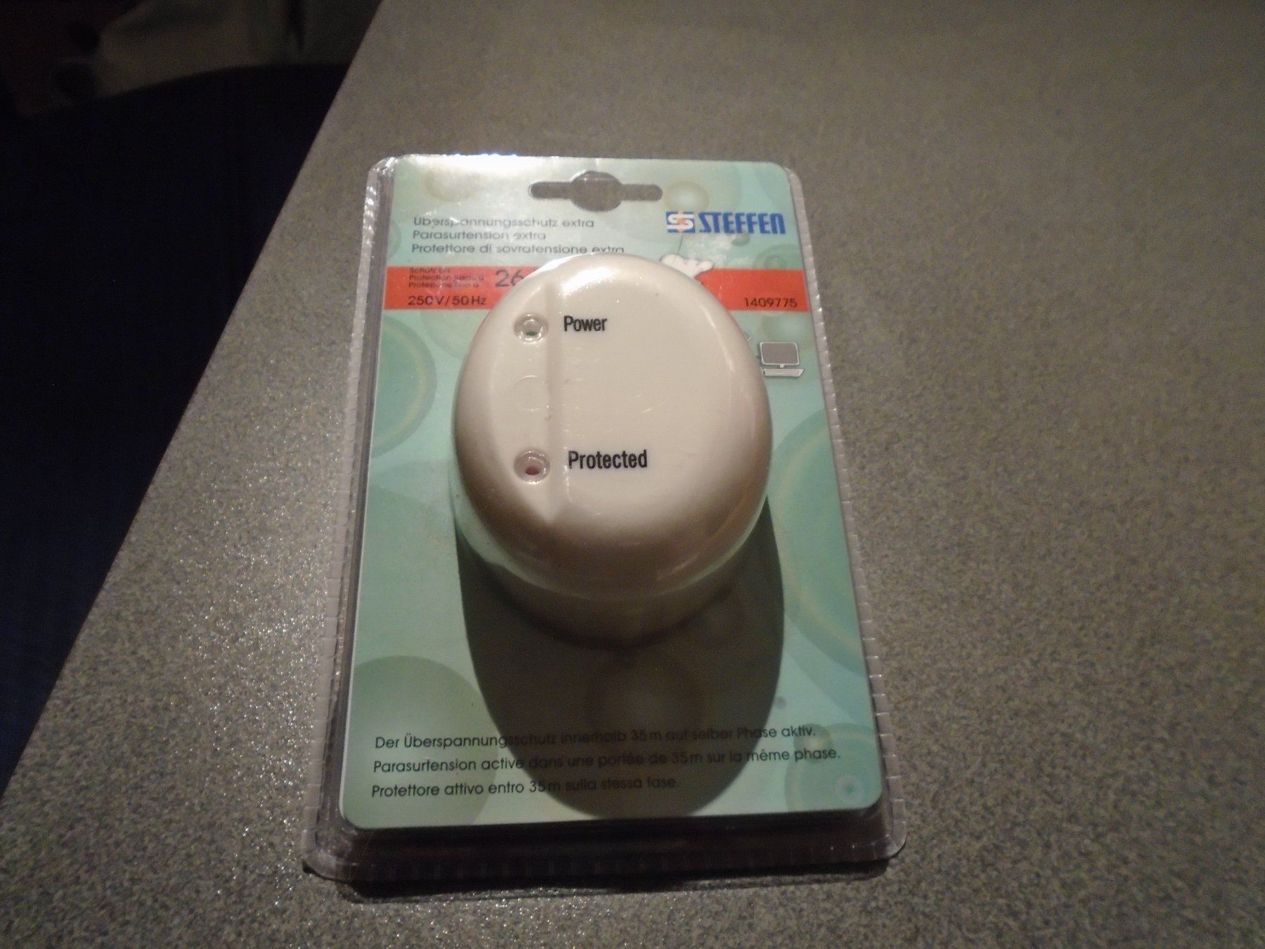 Stecker: Ueberspanungsschutz extra – Neu und originalverpackt aus Zürich von abraxas1291