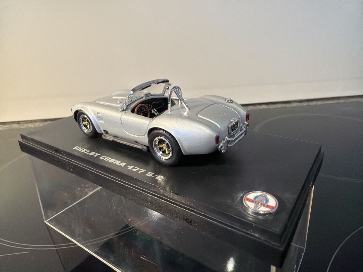 Kyosho Modellini d'auto: Ac Cobra 427 - 1/43 - Kyosho – Nuovo (secondo la descrizione) da Wolfwil venduto da Rolex1 1