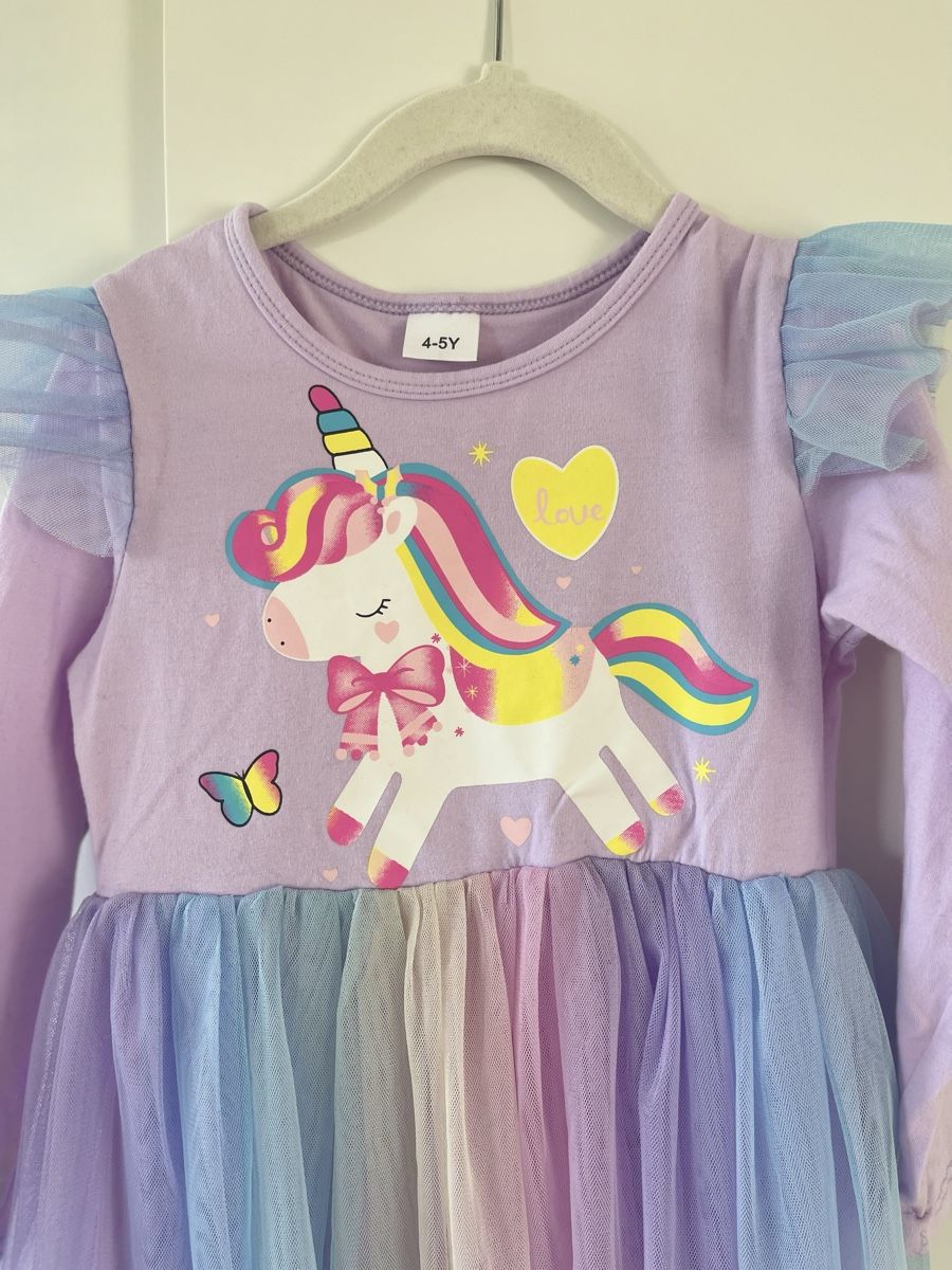 Vestiti & Gonne: Einhorn Kleid Tüll 104 Mädchen – Usato da Schlieren venduto da Keluwei 1