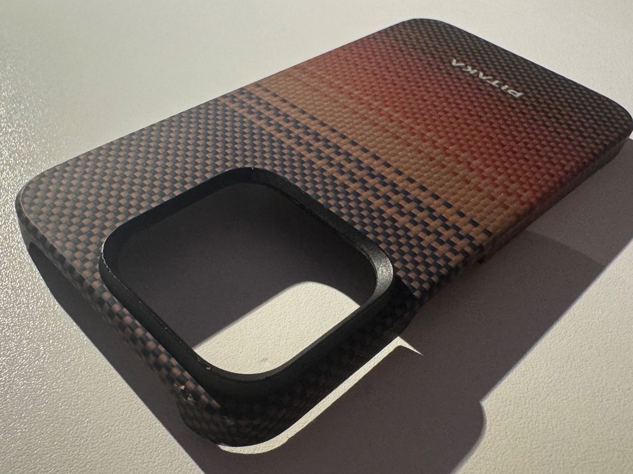 Covers & Schutzfolien: Pitaka iPhone 15 Pro Phone Case – Gebraucht aus Adliswil von synsolus 5